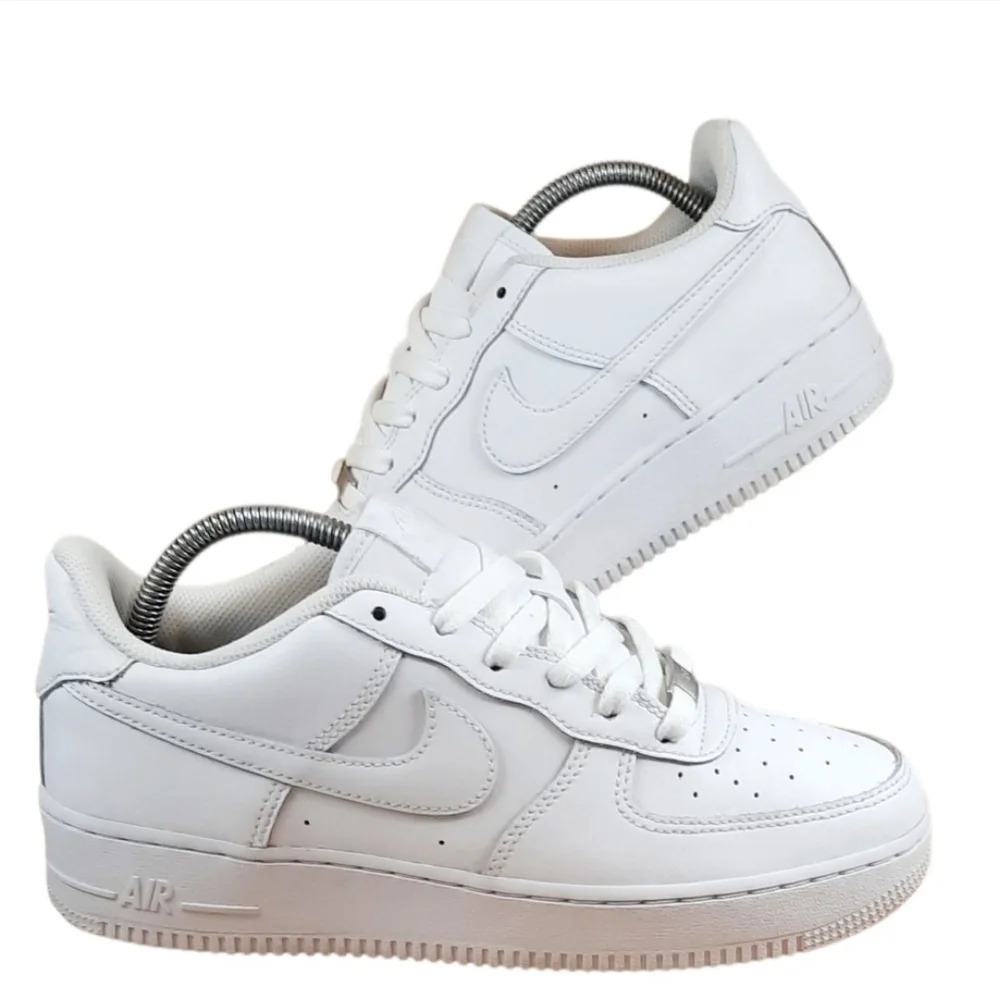 Nike Air Force 1 Low LE 'Triple White (GS)